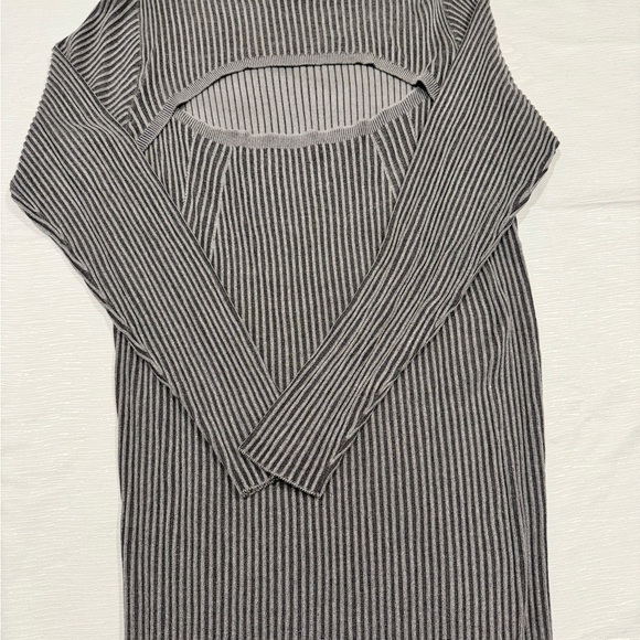 NWOT Striped Gray Long Sleeve Dress Modern, Sleek and Simple - Picture 4 of 7